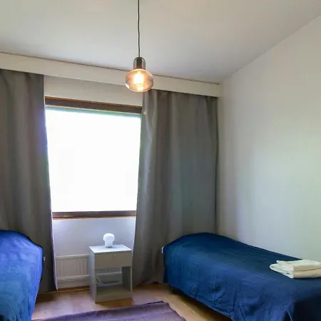 Huoneisto And Spacious For 4 *